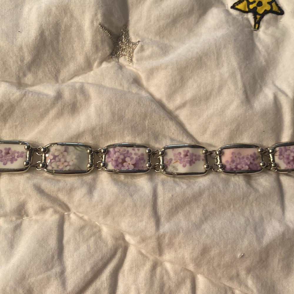 Lilac china bracelet